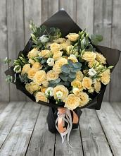 Букет цветов из:  Розы и Лизиантусы #REPLACE_PRED# Канглах