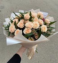 Букет Кремовые розы Латте в Канглах