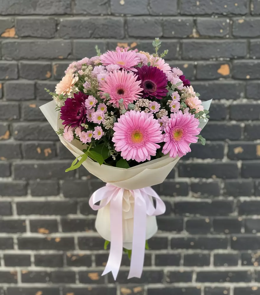 Букет цветов из: Герберы и Хризантемы в Канглах