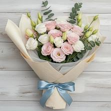 Букет цветов из:  Лизиантусы в Канглах