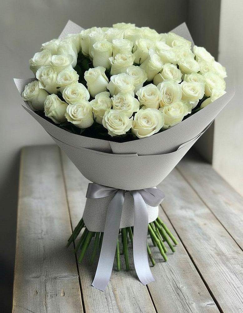 Букет 35 Белых роз в Канглах