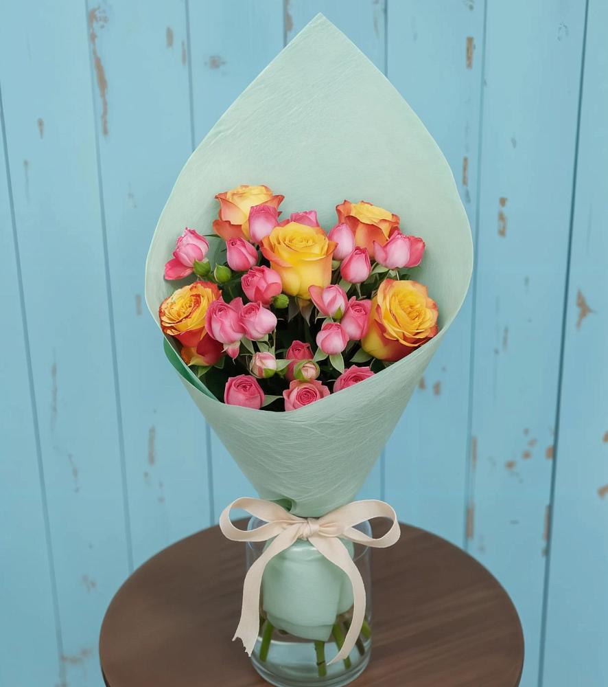 Букет цветов из: Розы в Канглах