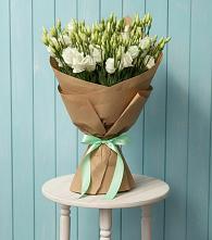 Букет цветов из:  Лизиантусы в Канглах