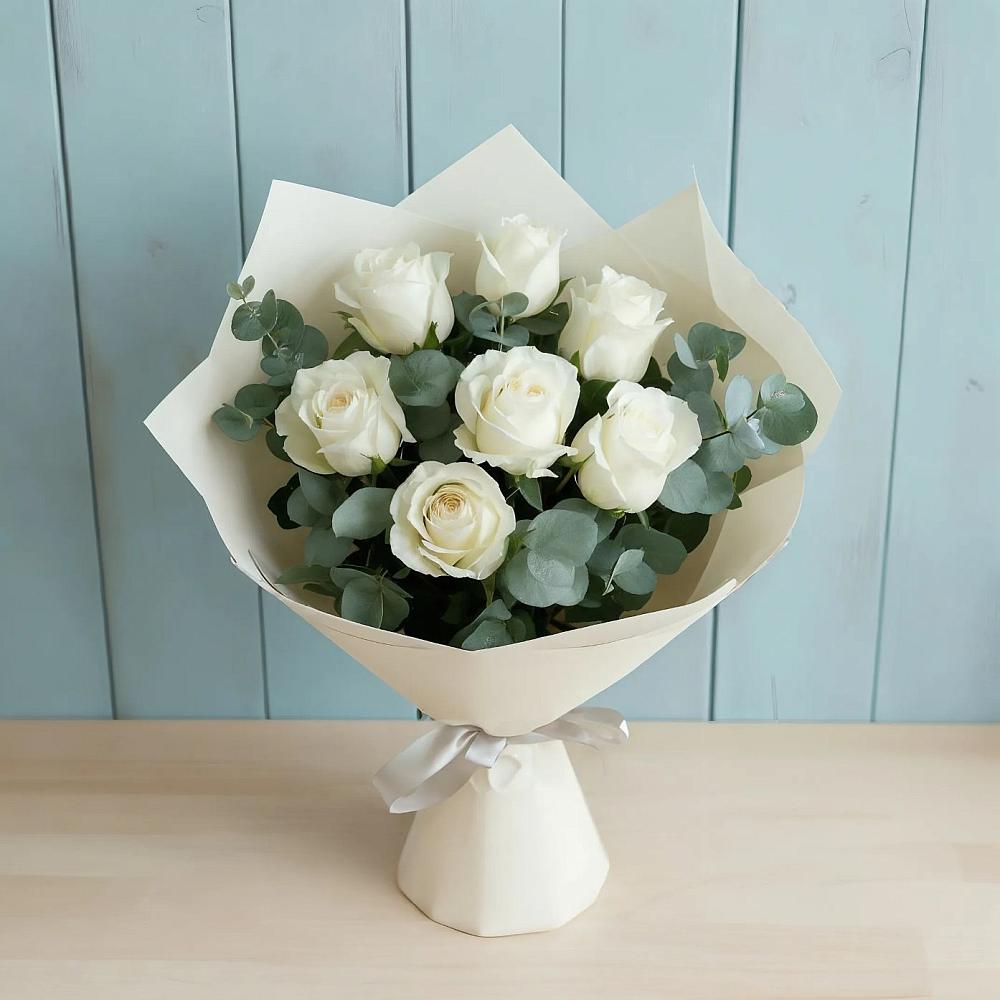 Букет Белые розы в Эвкалипте в Канглах