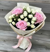 Букет цветов из:  Розы в Канглах