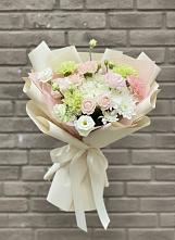 Букет цветов из:  Гвоздики, Розы, Лизиантусы и Хризантемы в Канглах