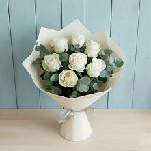 Букет Белые розы в Эвкалипте в Канглах