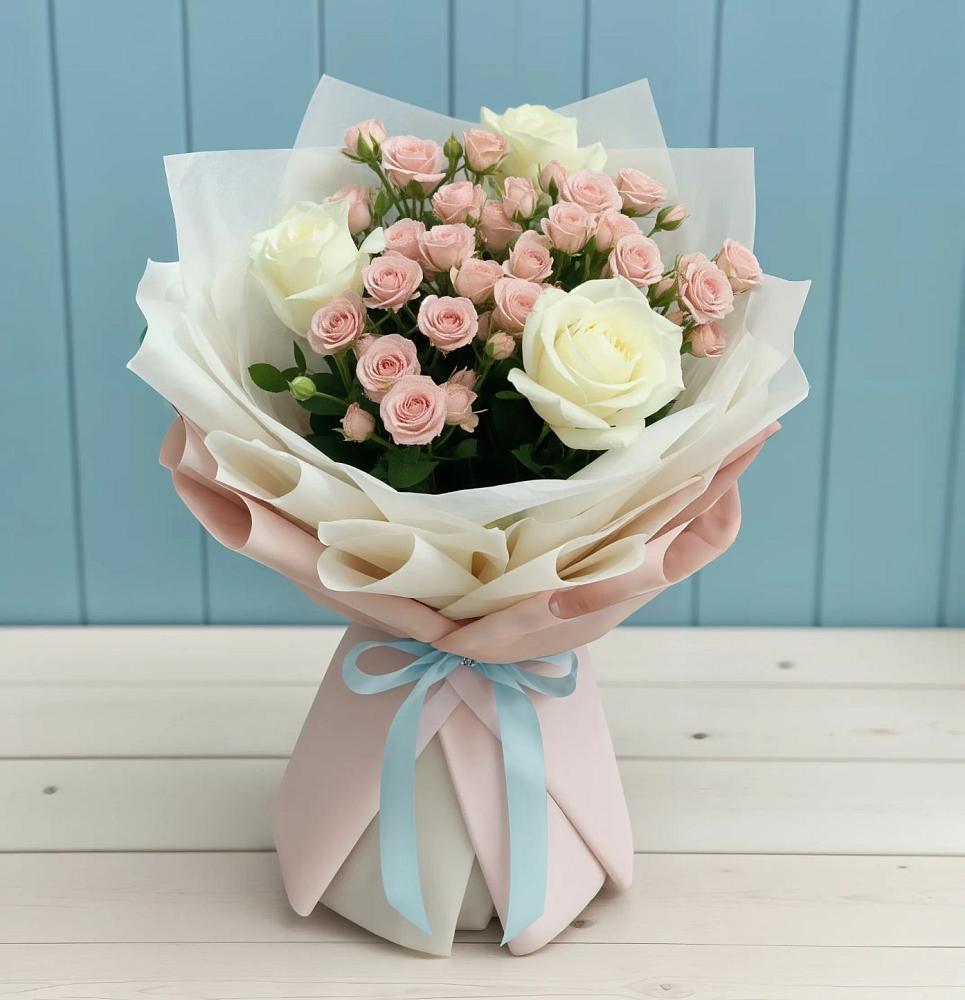 Букет цветов из: Розы в Канглах